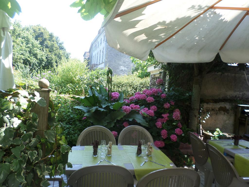 Appart'Hotel Les Tilleuls Saint-Macaire Oda fotoğraf