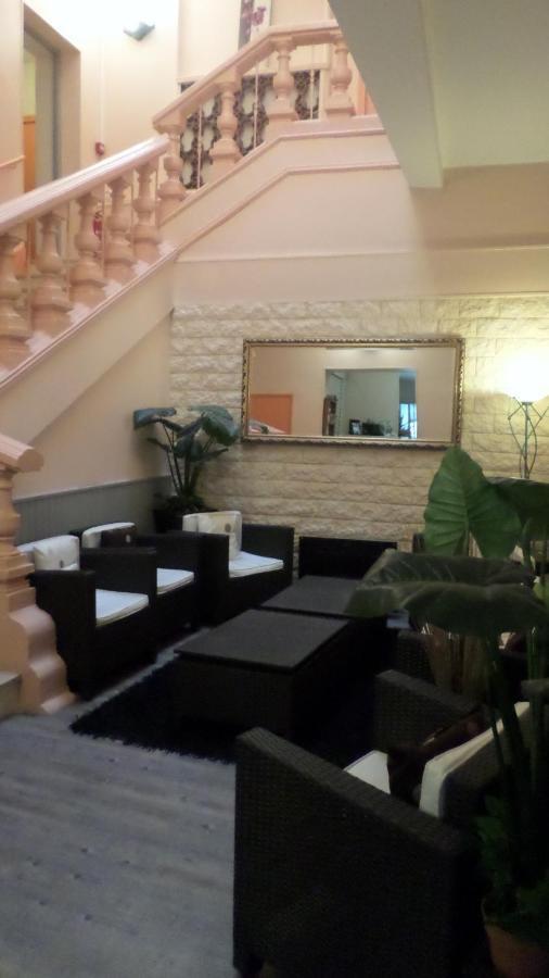 Appart'Hotel Les Tilleuls Saint-Macaire Dış mekan fotoğraf